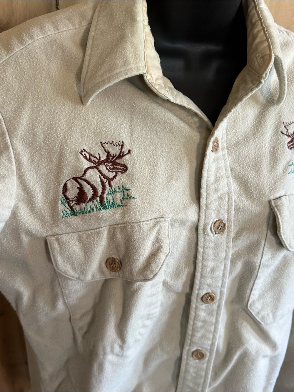 MWC Canadian Outdoors 100% Cotton button up long sleeve Shirt- moose graphic - Picture 2 of 7